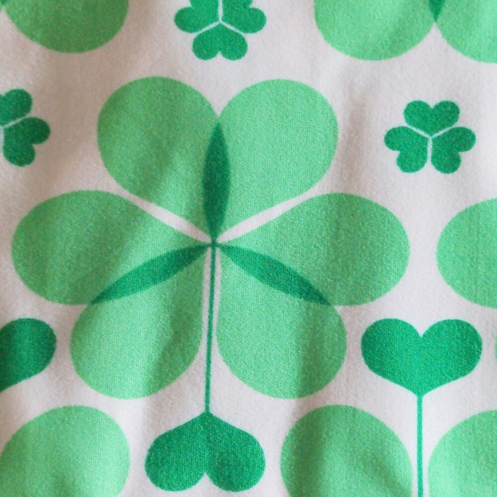 LuLaRoe Shamrock Leggings - Tall & Curvy - EUC